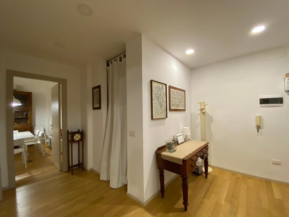 Casa Vanis Apartment Bari Bagian luar foto